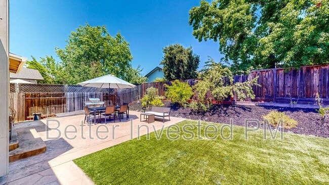 5366 El Mercado Pkwy