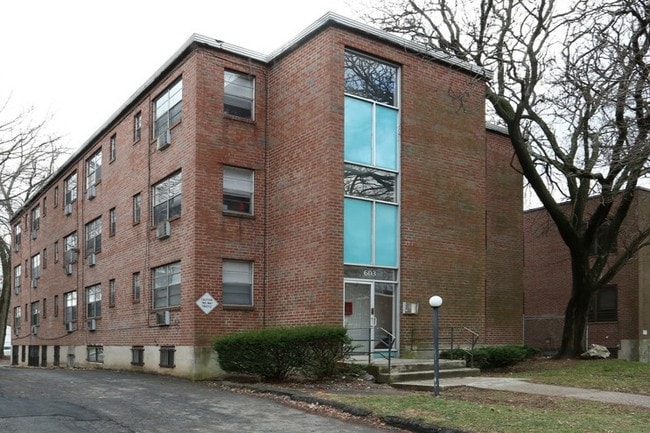 Primary Photo - 603 Farmington Ave Rental