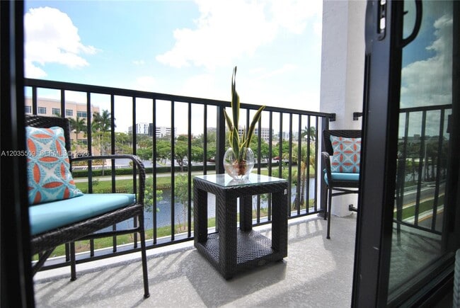 Photo - 8301 NW 41st St Unit 302