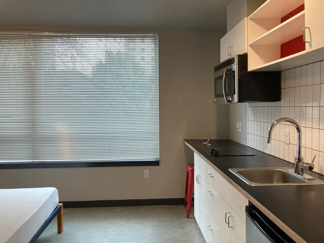 Photo - Modern Studio in the Heart of Capitol Hill