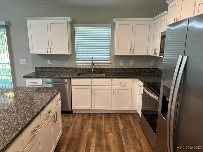 Photo - 13 Locust Dr