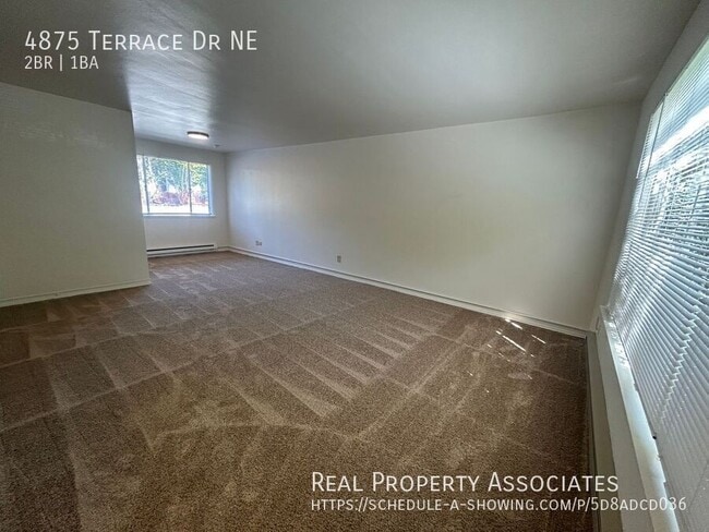 Photo - 4875 Terrace Dr NE