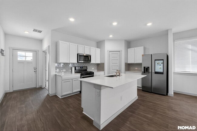 Photo - 210 Big Cypress Byu Rd