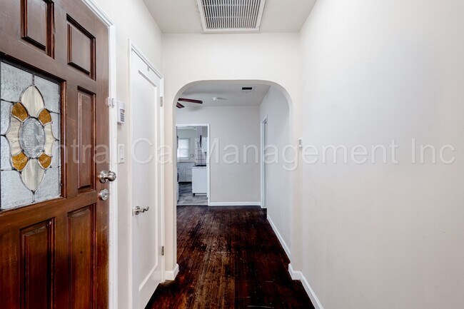 Photo - 2 Bedroom/1 Bath Home - $1795 Per Month!