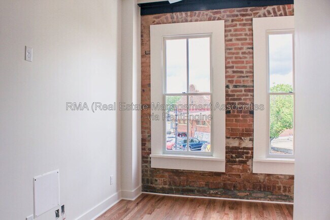 Photo - 6 Zebulon Street Unit 2a