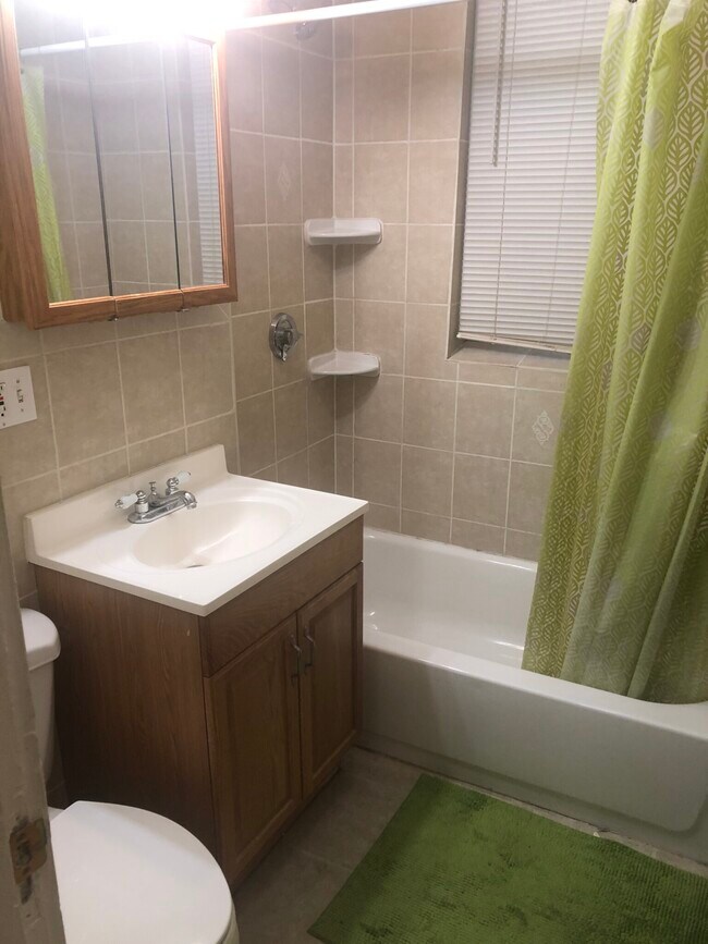 352 Riverway Unit 7