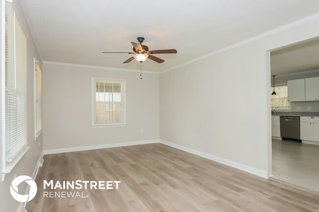 Photo - 1135 Carolina Cir