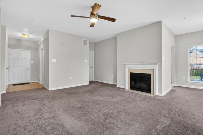 Photo - 4138 Fountainside Ln