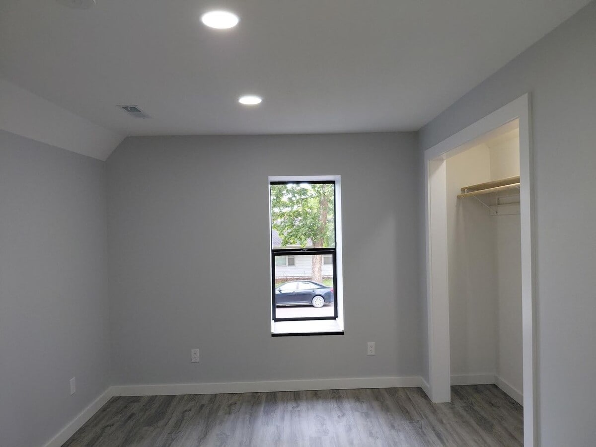 Photo - Palmer Apts Unit 508 Palmer south