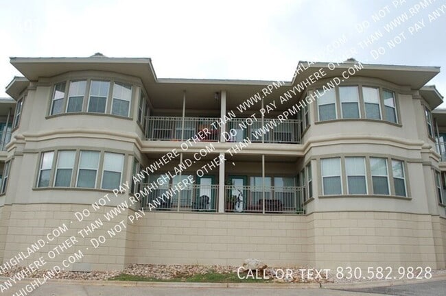 Photo - 407 Greenleaf-204 Unit 204