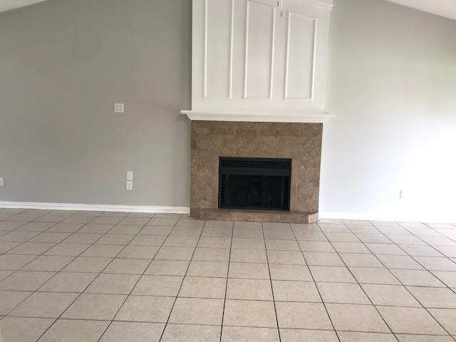 Photo - 3424 Cambridge Dr