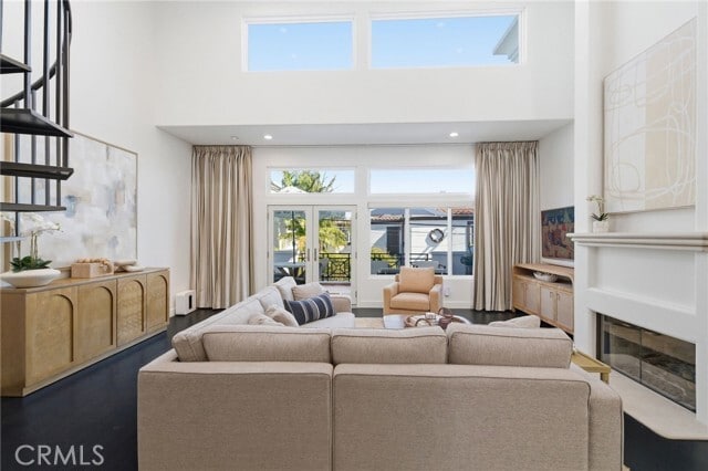 Photo - 720 Manhattan Beach Blvd