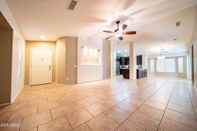Photo - 16418 N 168th Ln