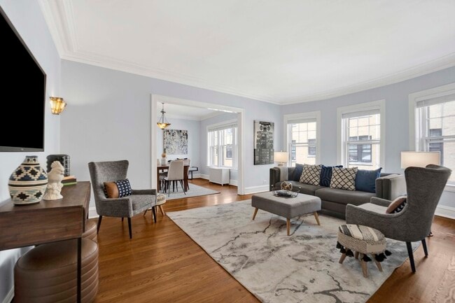 Photo - 826 Michigan Ave Unit 2B