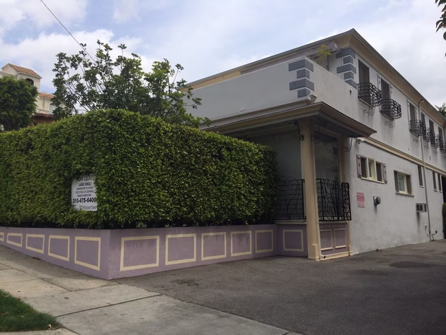 Photo - 938 N Doheny Dr Apartments Unit 3