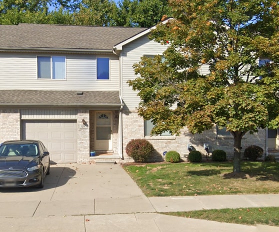 Photo - 3285 E Eleven Mile Rd Townhome