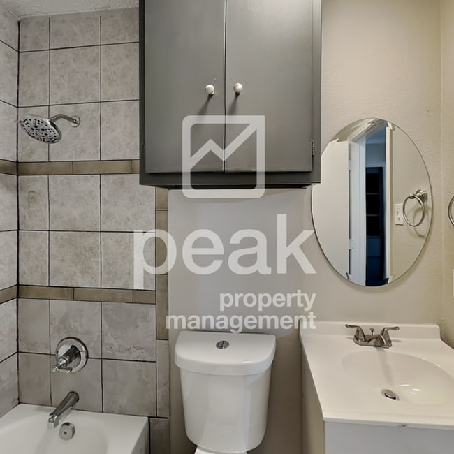 Photo - $1699! 3Bed/1 1/2 Bath Home for rent in Ar...