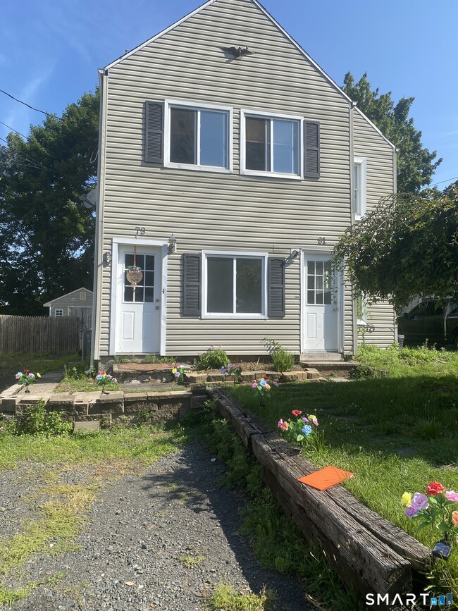 Building Photo - 81 Woodford Ave Ext Unit 1