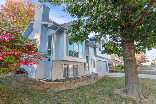 Photo - 5012 N 126th St