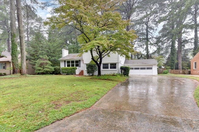 Photo - Call Eric Thompson at (757) 685-3174 for more information