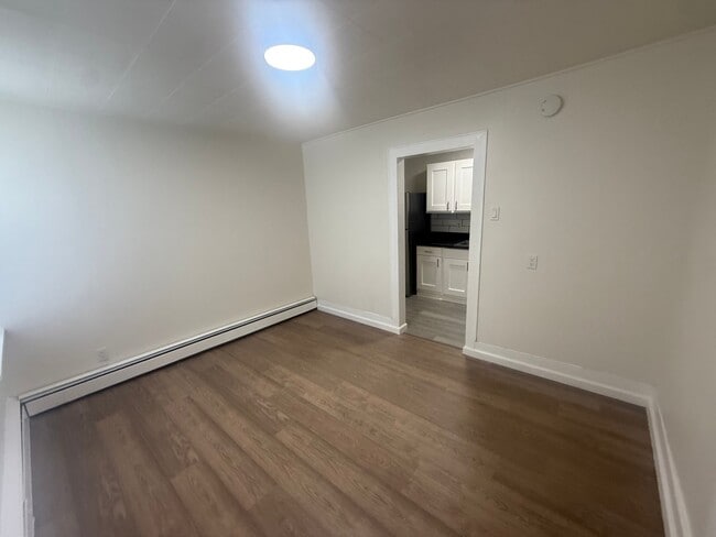 Photo - 557 Main St Unit 6