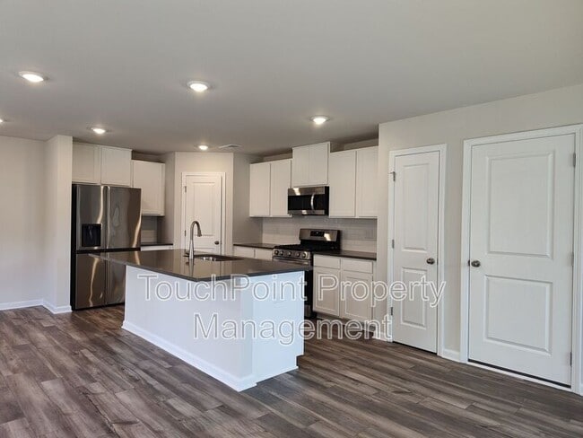 Photo - 3247 Crawford Ave