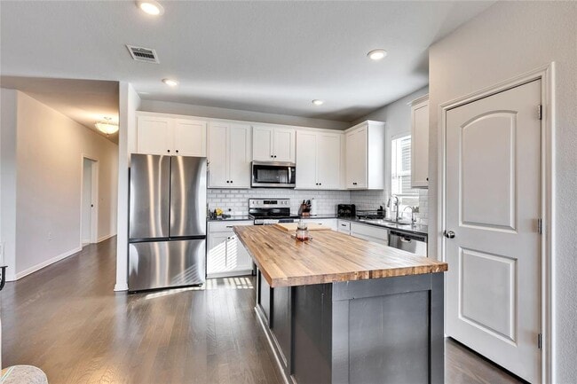 Photo - 13004 Titanium St