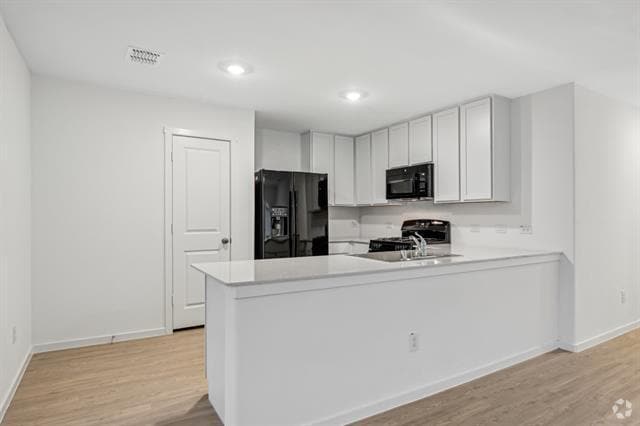 Building Photo - 1624 Baugh St Rental