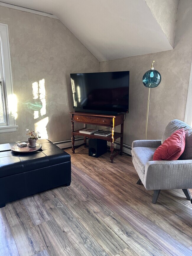 Photo - 3901 1/2 Greysolon Rd