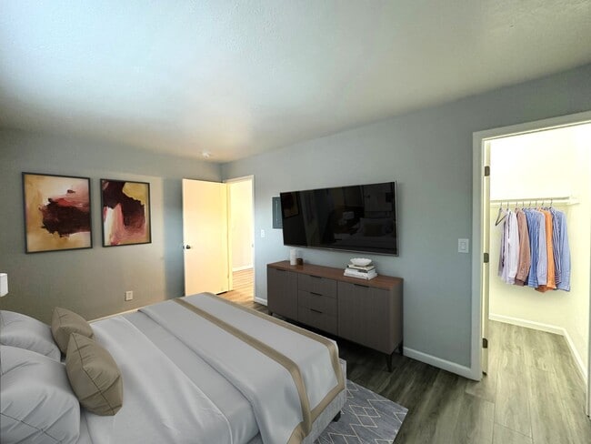 Photo - Lincoln Crest Apartments - 6248 Gettysburg Place