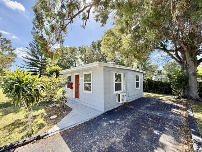 Photo - 4091 58th Ave N