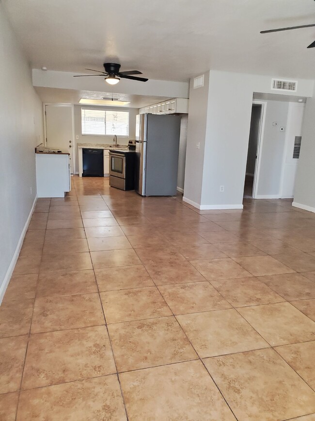 MOVE IN READY w/ One Month Free! Charming ... - MOVE IN READY w/ One Month Free! Charming ... Apartment Unit #3