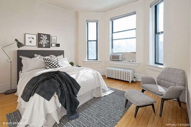 Photo - 1200 W Addison St Unidad 3E