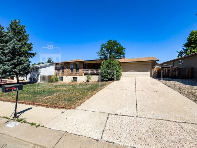 Photo - Large Main Level Living