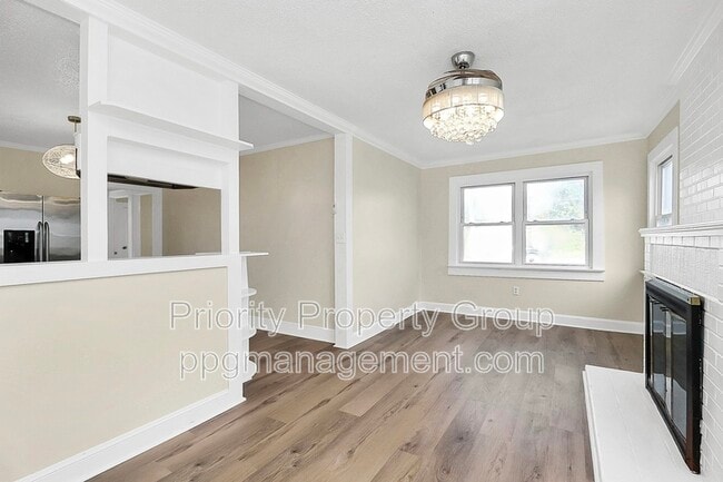 Photo - 1104 Linwood Rd