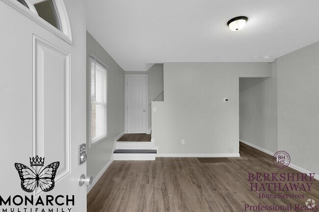 Building Photo - 1679 E Whittier St Rental
