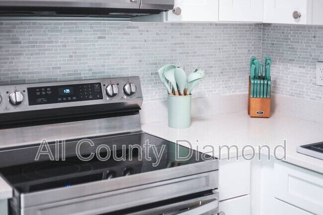 7308 Sunset Ave Unit B