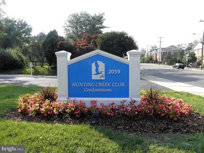 Photo - 2059 Huntington Ave Unit 1601