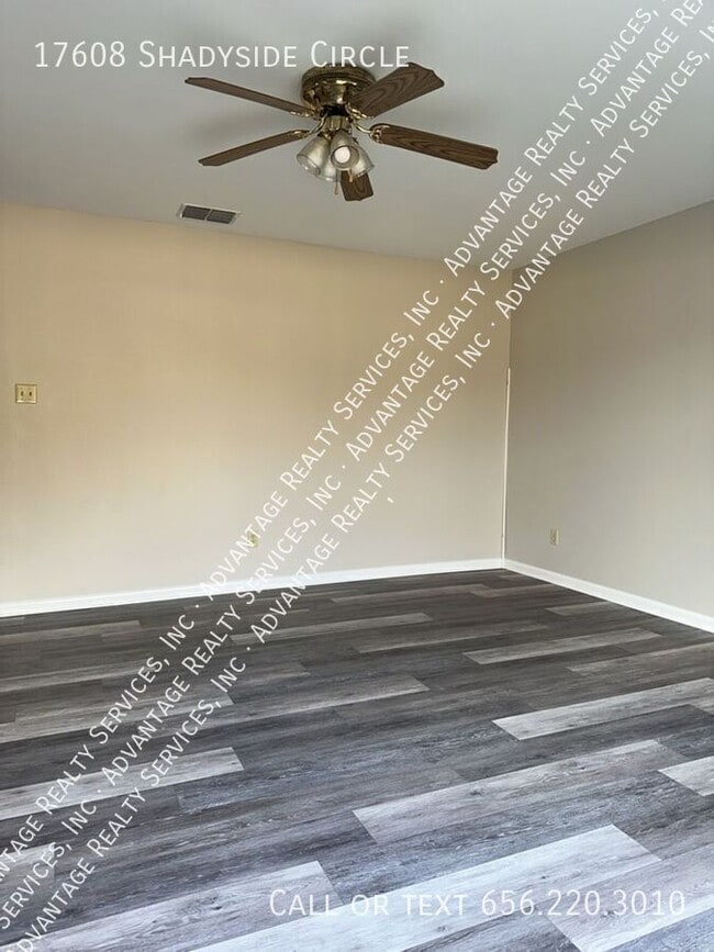 Photo - 17608 Shadyside Cir