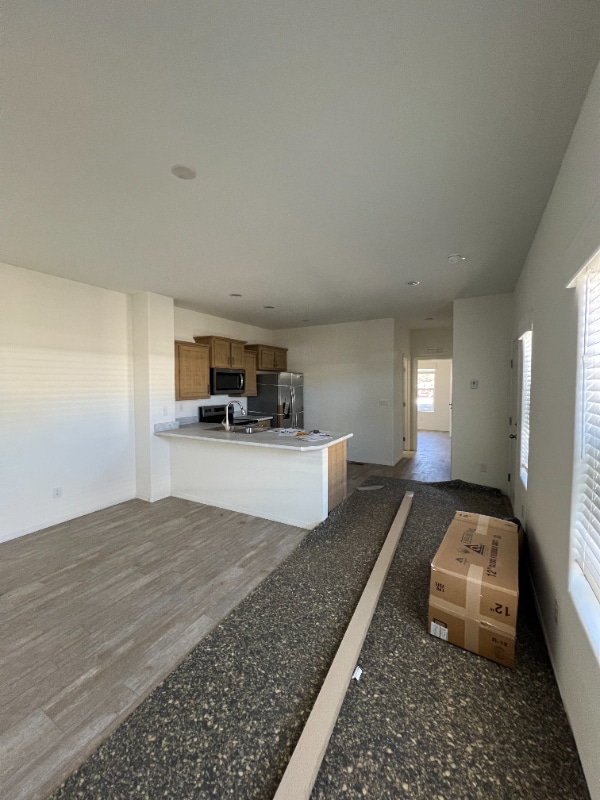 Photo - 2000 E Frontier Ave