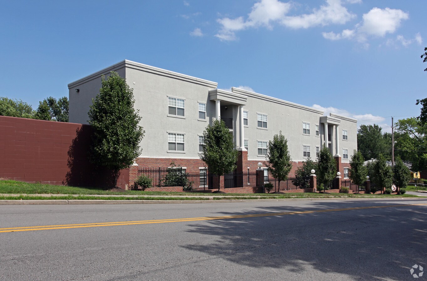 The Marion Foote Apartments - The Marion Foote Apartments