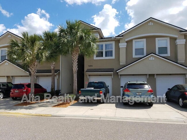 Building Photo - 7071 Deer Lodge Cir Unit 108