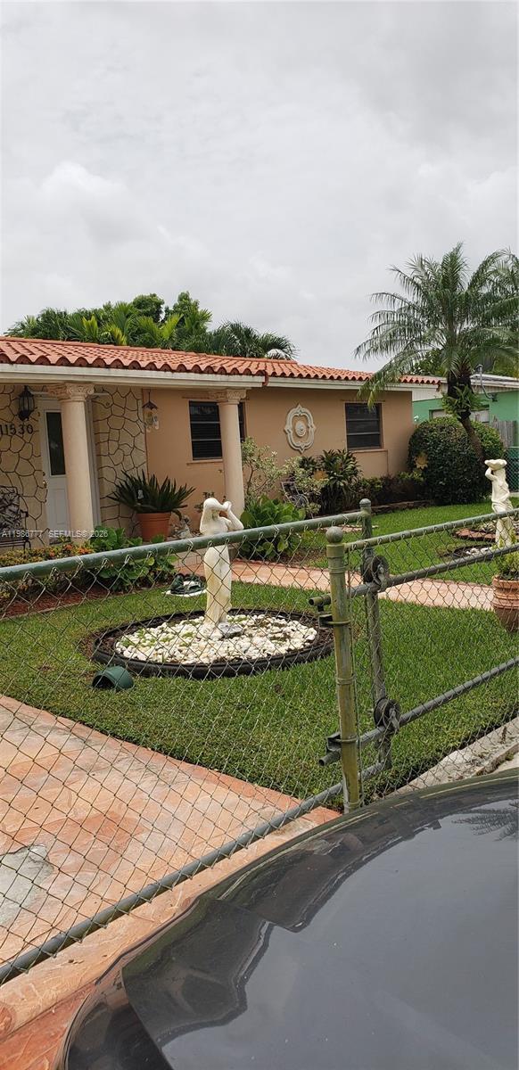 Photo - 11530 SW 183rd St