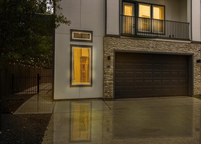 Photo - 8409 Hempstead Rd