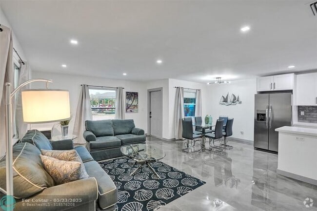 Building Photo - 909 SW 16th St Rental