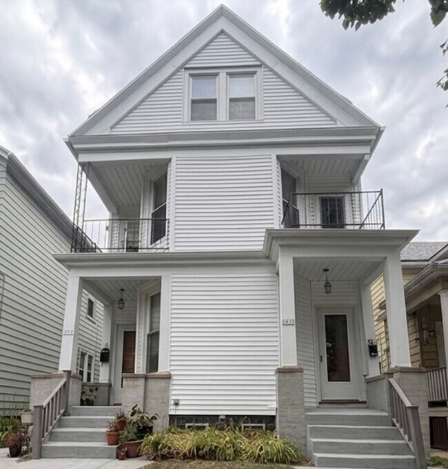 Photo - 1675 N Marshall St Unidad 1677 N Marshall St 2nd Floor