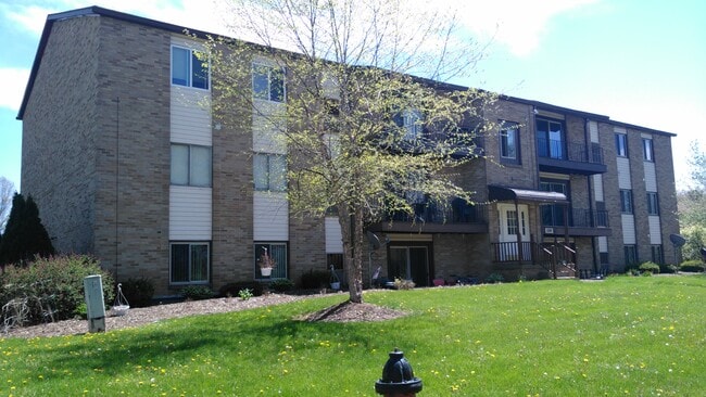 Photo - 5190 Emil Ave SW Unit 402