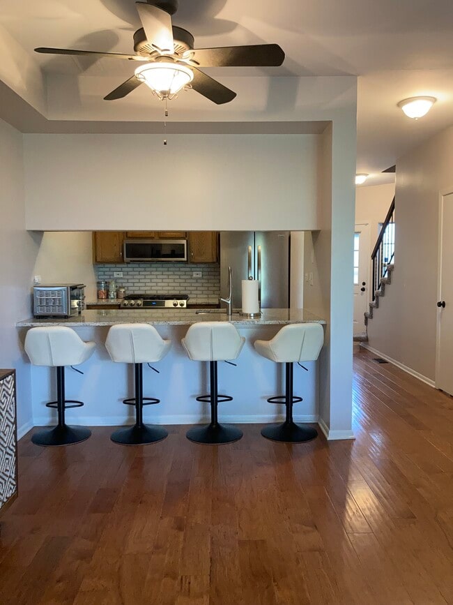 Photo - 1497 Golfview Dr