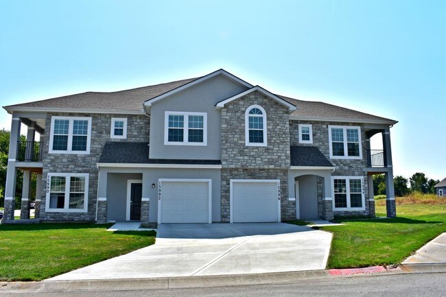 Crystal Court Apartments Olathe KS ForRent com Crystal Court Apartments Olathe KS ForRent com