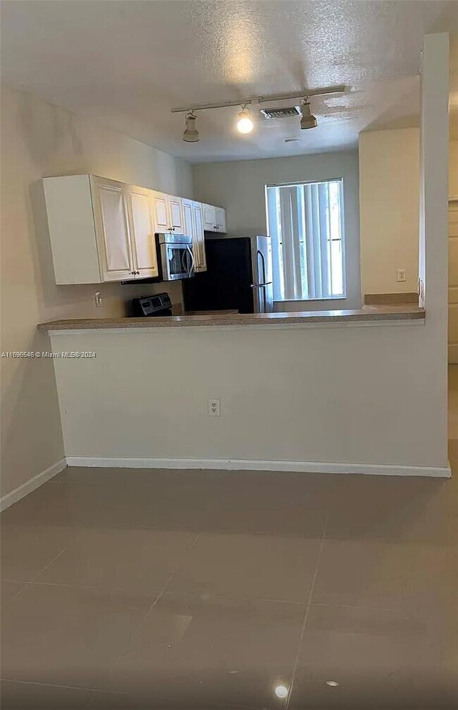 Photo - 2 bedroom in Miami Gardens FL 33169